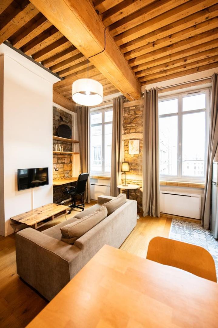 Le Petit Imbert - Studio Chaleureux Et Cozy Лион Экстерьер фото